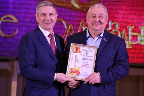 «Йолдызлык-2026»: Актаныш районы мәктәп укучыларының гала-концертыннан безнең репортаж