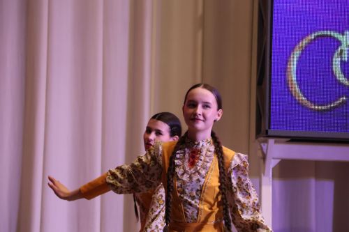 «Йолдызлык-2026»: Актаныш районы мәктәп укучыларының гала-концертыннан безнең репортаж