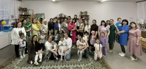 Иң әйбәт әни-минем әни ул!