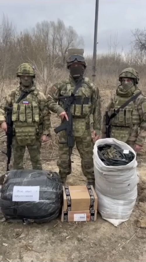 СВОдан рәхмәт сүзе: Әтәс өлкәннәре фронттагы якташларны 24 маскировка челтәре белән сөендерде
