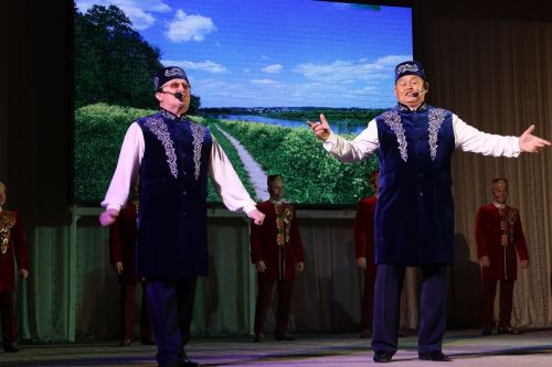 «Агыйдел» дәүләт җыр һәм бию ансамбленең «Җырланмаган әле безнең җыр» концертыннан репортаж