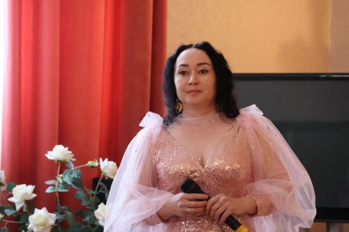Актанышта Гаилә көненә багышланган тантанада бриллиант, алтын туйларын каршылаучыларны хөрмәтләделәр