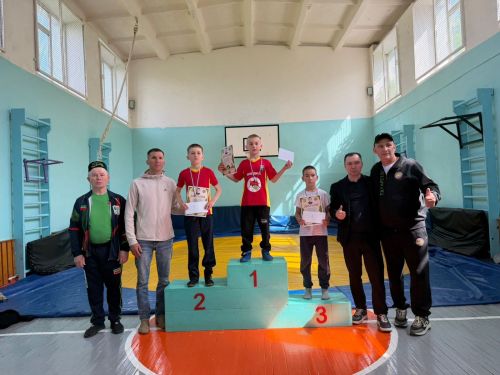 Көрәшчеләр Габдулла Тукайның 140 еллыгына багышлап көч сынашты
