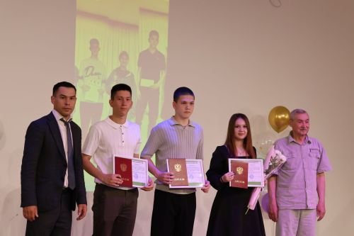 «Батыр» балалар һәм яшүсмерләр спорт мәктәбе чыгарылыш кичәсе уздырды