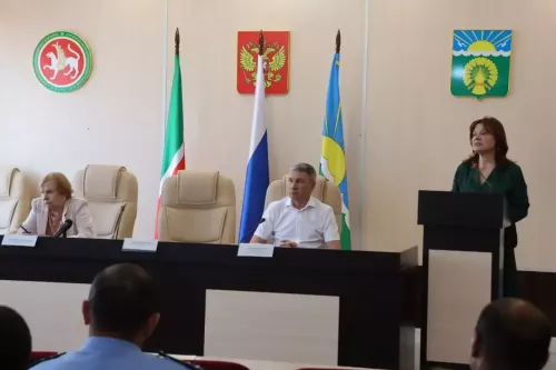 Актанышка бала хокукларын яклау өлкәсе җитәкчеләре эшлекле сәфәр белән килде