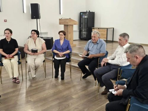 Ленар Зарипов махсус хәрби операция ветераннары белән очрашты