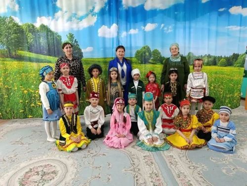 Нинди милләт кешесе булсак та, юл кагыйдәләре бер!