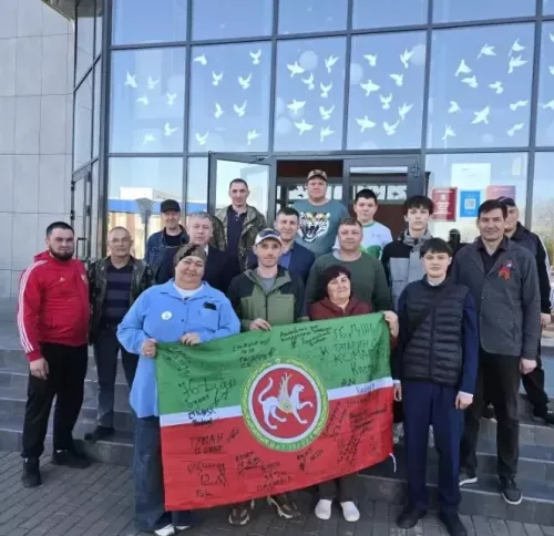 Актаныш 30 нчы гуманитар йөген Донецк юнәлешенә озатты