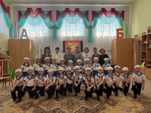 Кирәкми безгә кан кою, Кирәкми безгә сугыш!