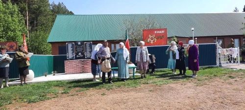 Бөек Җиңүнең 81 еллыгы уңаеннан Яңа Кормаш, Татар Суксуы һәм Карт авылларында тантаналы митинглар узды
