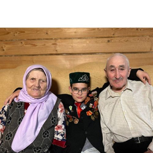 ТЫНЫЧ ХЕЗМӘТЕ БЕЛӘН ХӨРМӘТ КАЗАНГАН КЕШЕ