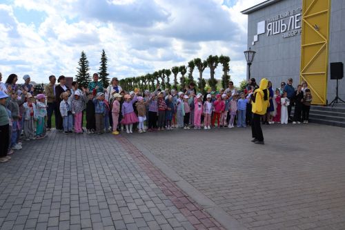 Актанышта Балаларны яклау көне зурлап билгеләп үтелде