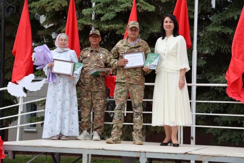 Актаныш технология техникумында каһарман ир-егетләр истәлегенә «Батырлар аллеясы» киңәйтелде