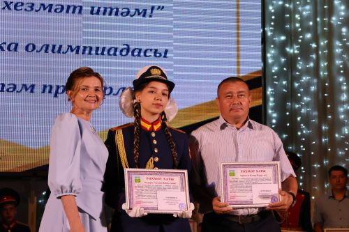 «Ватанга хезмәт итәм!»: Хәсән Заманов исемендәге кадет мәктәбе республикада сынатмады