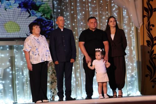 Ленар Зарипов: Бәллүр сарайлар салсаң да, табибның җылы сүзе булмаса — файдасы юк