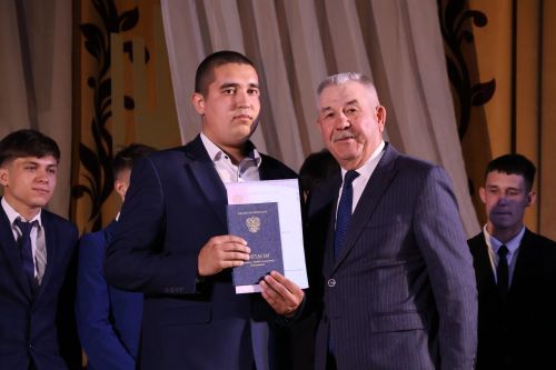Актанышта технология техникумы студентларына дипломнар тапшырылды