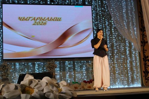 Актанышта олимпиада призерларын һәм БДИда югары балл җыйган чыгарылыш укучыларын хөрмәтләделәр