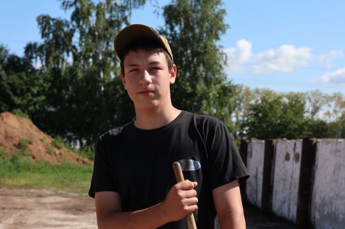 Раяз Шәйхразыев: «Максатым — үземә дигән акчамны үзем эшләп табу»