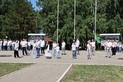 Дуслык һәм бердәмлек мохиты: «Бүләк» лагеренда 21 төбәктән килгән балалар ял итә