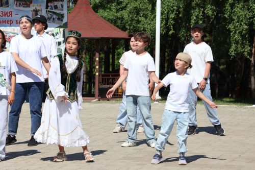 Дуслык һәм бердәмлек мохиты: «Бүләк» лагеренда 21 төбәктән килгән балалар ял итә