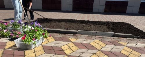 Ихлас рәхмәтебезне белдерәбез!