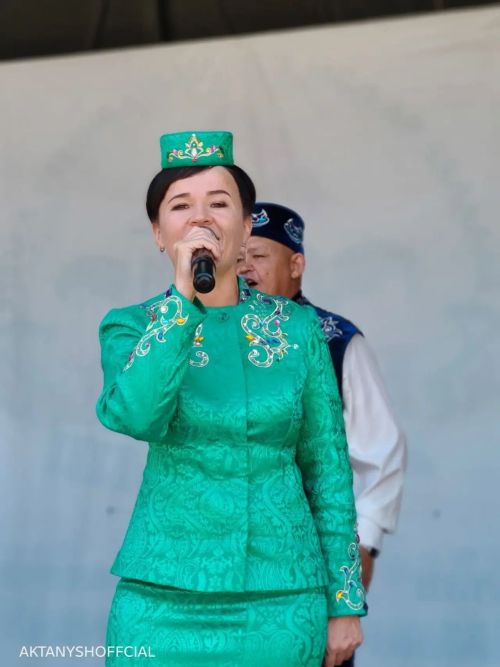 «Бүләк» лагерендә ачык һавада концерт узды