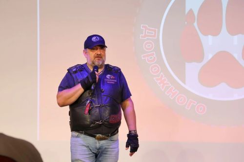 «Бүләк» лагеренда ял итүчеләр байкерлар белән очрашты