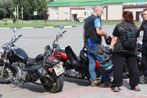 «Бүләк» лагеренда ял итүчеләр байкерлар белән очрашты