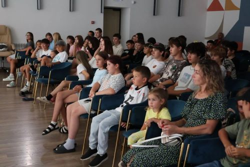 «Бүләк» лагеренда ял итүчеләр байкерлар белән очрашты
