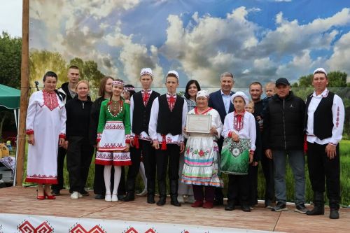 В Мари-Суксах отметили День села