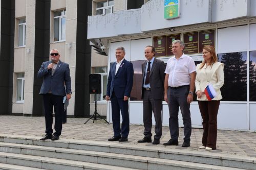 Россия флагы астында – бердәм без: Актанышта бәйрәм велойөреше