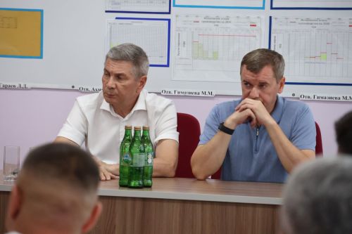 Марат Җаббаров Актаныш районы җитәкчелеге белән очрашты