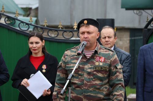 Актанышта махсус хәрби операция батыры Нияз Фәррахов истәлегенә Хәтер тактасы куелды