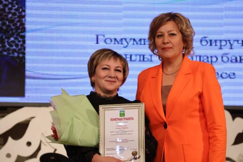 Бәйрәмең белән, мөгаллим: Укытучылар көненнән безнең фоторепортаж