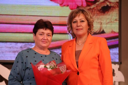 Бәйрәмең белән, мөгаллим: Укытучылар көненнән безнең фоторепортаж