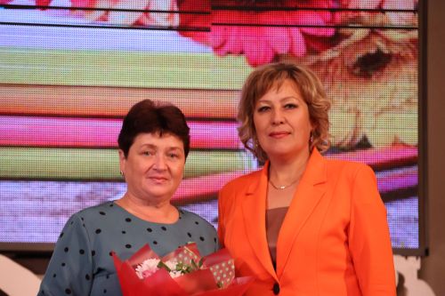 Бәйрәмең белән, мөгаллим: Укытучылар көненнән безнең фоторепортаж