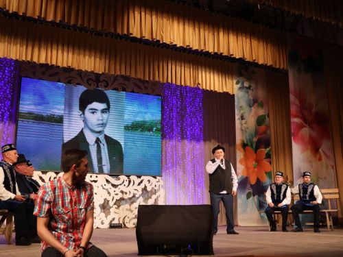 Артистыбыз Ленарис Шәңгәрәевка 50 яшь: Монда тудым, монда тамыр җәйдем, монда яңгырар минем җырларым!