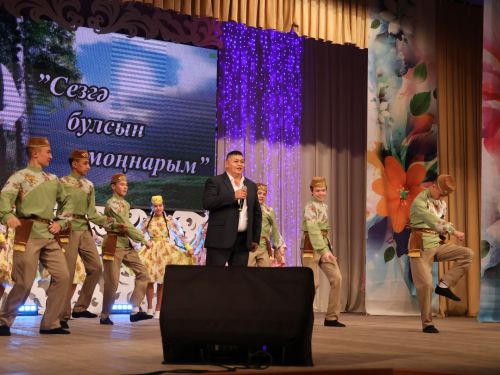Артистыбыз Ленарис Шәңгәрәевка 50 яшь: Монда тудым, монда тамыр җәйдем, монда яңгырар минем җырларым!