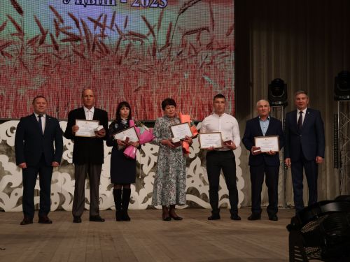 Уңыш-2023: Районыбызда кыр батырларын данладылар