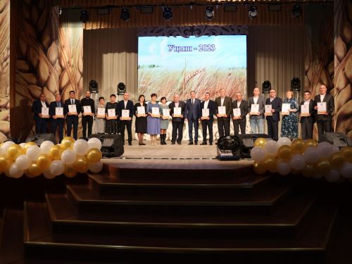 Уңыш-2023: Районыбызда кыр батырларын данладылар