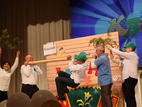 «Шаярыш-ярыш» КВН уенының быелгы җиңүчесе- Пучы командасы