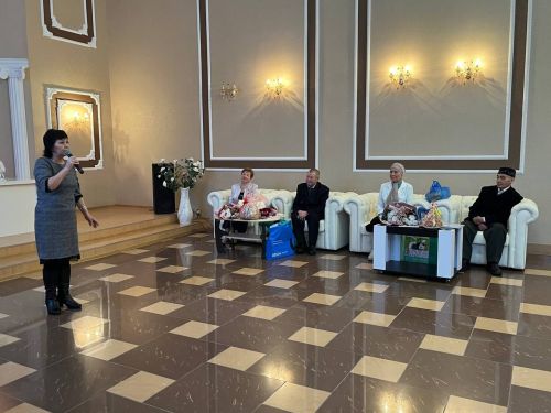 Алтын туйларыгыз котлы булсын!