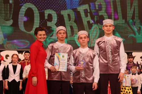 Кичәге "Йолдызлык" гала-концертыннан бик күп, бик матур һәм шәп фотолар