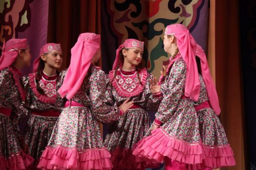 Кичәге "Йолдызлык" гала-концертыннан бик күп, бик матур һәм шәп фотолар