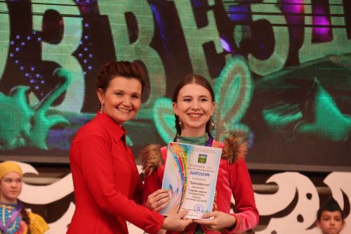 Кичәге "Йолдызлык" гала-концертыннан бик күп, бик матур һәм шәп фотолар