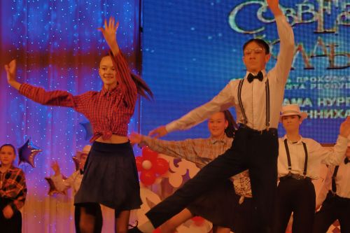 Кичәге "Йолдызлык" гала-концертыннан бик күп, бик матур һәм шәп фотолар