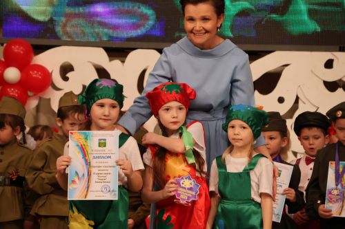 "Йолдызлык"та нәни йолдызчыклар кабынды!(БАРЛЫК ФОТОЛАР, БИК КҮП ФОТОРӘСЕМНӘР)