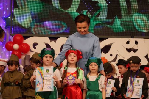"Йолдызлык"та нәни йолдызчыклар кабынды!(БАРЛЫК ФОТОЛАР, БИК КҮП ФОТОРӘСЕМНӘР)