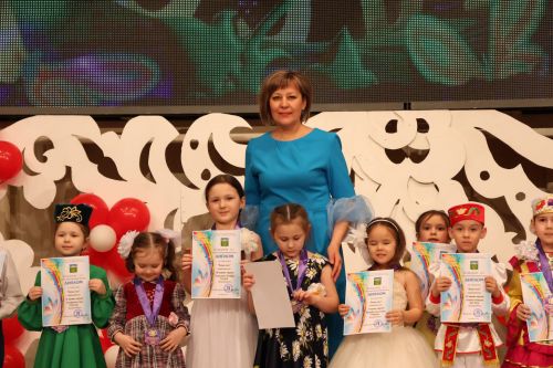 "Йолдызлык"та нәни йолдызчыклар кабынды!(БАРЛЫК ФОТОЛАР, БИК КҮП ФОТОРӘСЕМНӘР)