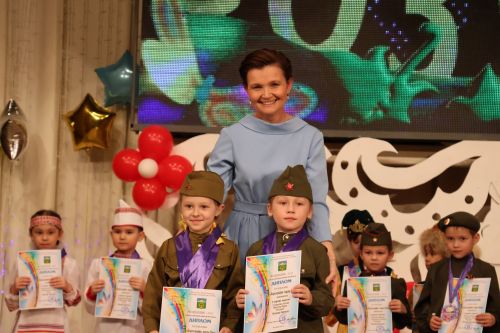 "Йолдызлык"та нәни йолдызчыклар кабынды!(БАРЛЫК ФОТОЛАР, БИК КҮП ФОТОРӘСЕМНӘР)